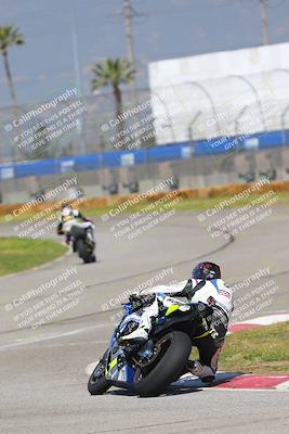 media/Mar-19-2022-Fastrack Riders (Sat) [[4e7522d738]]/Level 5 Race/Turn 3 and 4/